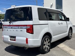 2022 Mitsubishi Delica D:5 I Рестайлинг, белый, 2700007 рублей, вид 4