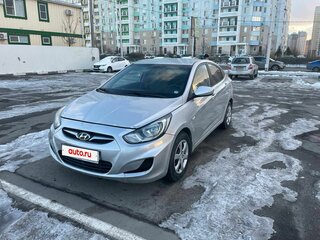 2012 Hyundai Solaris I, серебристый, 1200000 рублей, вид 1