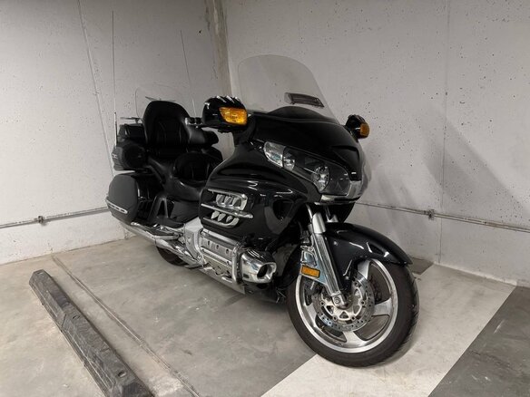 2003 Honda GL 1800 Gold Wing, чёрный, 895000 рублей - вид 8