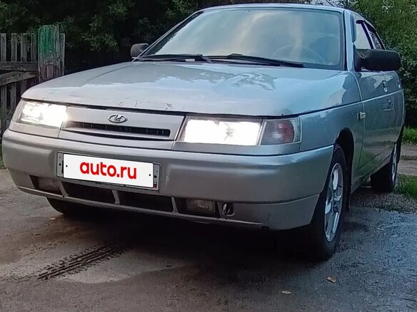 2004 Lada (ВАЗ) 2112, серебристый, 350000 рублей