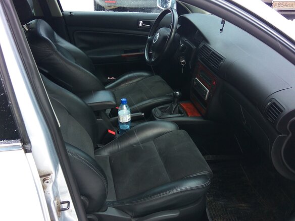 2004 Volkswagen Passat B5 Рестайлинг, серебристый - вид 4