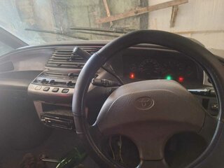 1992 Toyota Estima Lucida I, зелёный, 250000 рублей, вид 3