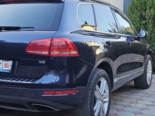2010 Volkswagen Touareg II, синий, 2070000 рублей, вид 5