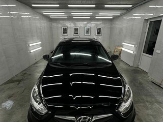 2012 Hyundai Solaris I, чёрный, 380000 рублей, вид 4