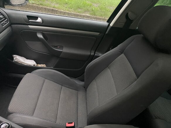 2009 Volkswagen Golf V, чёрный, 689000 рублей - вид 7