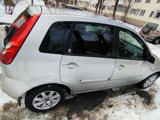 2007 Ford Fiesta Mk5, серебристый, 370000 рублей, вид 2