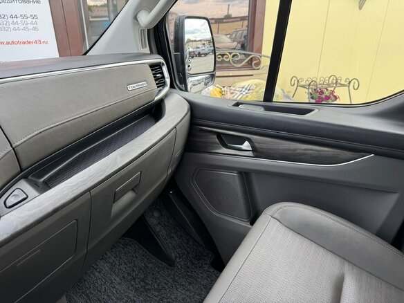 2024 Ford Tourneo Custom I (China Market) Рестайлинг, чёрный, 5800000 рублей - вид 34