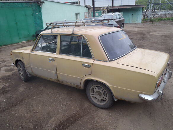 1974 Lada (ВАЗ) 2101, золотистый - вид 2