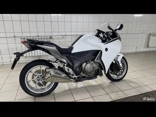 2010 Honda VFR 1200, белый, 730000 рублей, вид 2