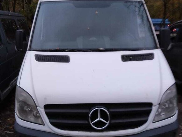 2006 Mercedes-Benz Sprinter, белый, 770000 рублей - вид 3