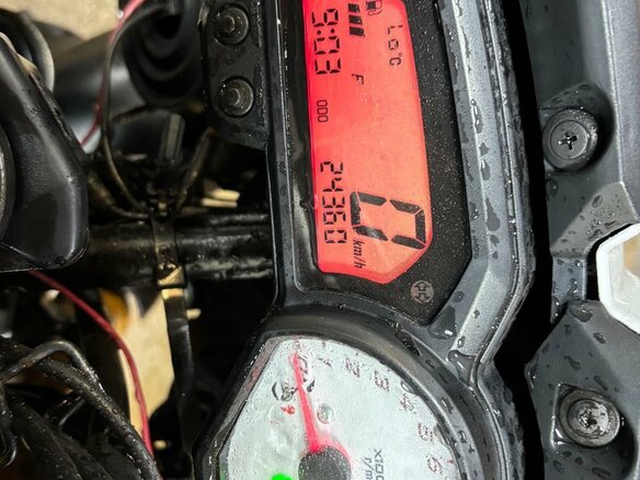 2011 Yamaha FZ8, белый, 620000 рублей - вид 7