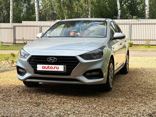 2017 Hyundai Solaris II, серебристый, 1150000 рублей, вид 5