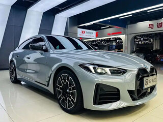 2025 BMW 4 серии Gran Coupe 430i G22, G23, G26 Рестайлинг, голубой, 6788806 рублей, вид 4