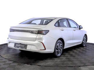 2023 BAIC U5 Plus, белый, 650000 рублей, вид 5