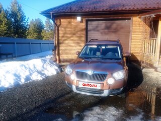 2012 Skoda Yeti I, коричневый, 785000 рублей, вид 3