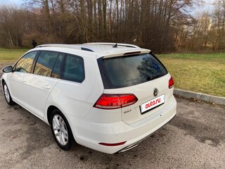 2018 Volkswagen Golf VII Рестайлинг, белый, 1250000 рублей, вид 5