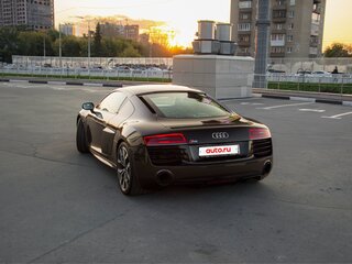 2013 Audi R8 V10 I (Typ 42) Рестайлинг, коричневый, 8300000 рублей, вид 4