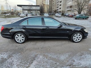 2011 Mercedes-Benz S-Класс 500 Long V (W221) Рестайлинг, чёрный, 2200000 рублей, вид 4