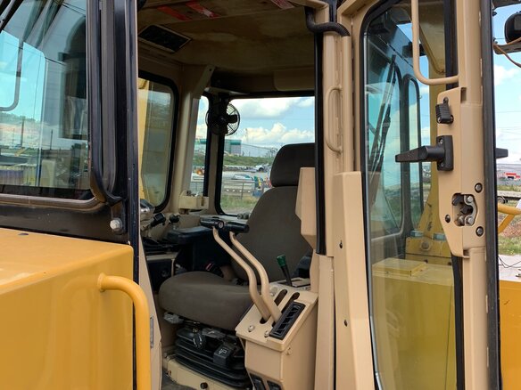 2014 Caterpillar D9, золотистый - вид 15