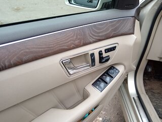 2011 Mercedes-Benz E-Класс 350 IV (W212, S212, C207), бежевый, 1399000 рублей, вид 5