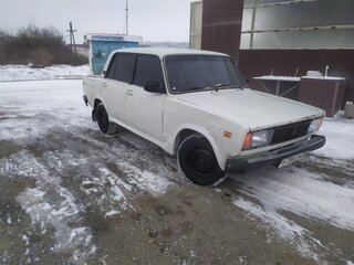 1996 Lada (ВАЗ) 2105, белый, 85000 рублей, вид 2