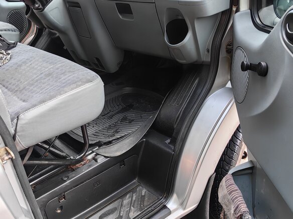 2007 Ford Transit, серебристый, 1150000 рублей - вид 12
