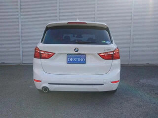 2020 BMW 2 серии Gran Tourer Gran Tourer 218i F46 Рестайлинг, белый, 1450000 рублей, вид 5