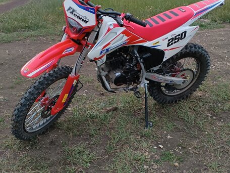 2025 FX moto X7 (CB 250), красный, 90000 рублей, вид 3
