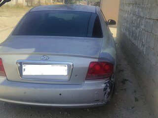2006 Hyundai Sonata ТагАЗ IV (EF) Рестайлинг, серебристый, 200000 рублей, вид 2