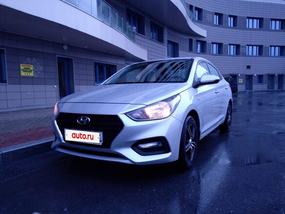 2018 Hyundai Solaris II, серебристый, 1250000 рублей