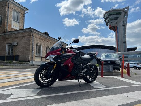 2017 Suzuki GSX-S 1000 F, красный, 880000 рублей, вид 3