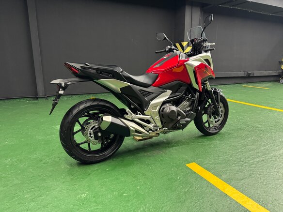 2021 Honda NC 750X, красный, 1025000 рублей - вид 6