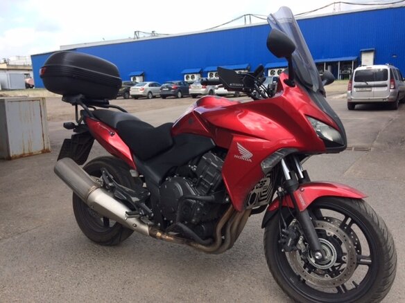 2011 Honda CBF 1000, красный - вид 1