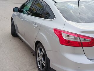 2011 Ford Focus III, серебристый, 880000 рублей, вид 5