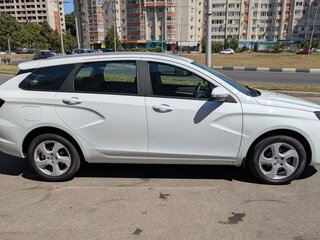 2024 Lada (ВАЗ) Vesta SW I Рестайлинг (NG), белый, 1580000 рублей, вид 2