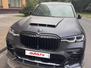 2021 BMW X7 30d I (G07), серый, 8490000 рублей, вид 2