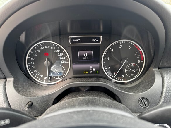 2013 Mercedes-Benz A-Класс 180 III (W176), белый - вид 8