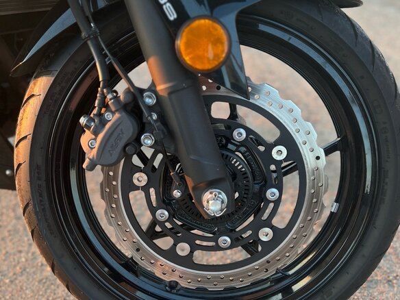 2018 Kawasaki Ninja 400, чёрный, 590000 рублей - вид 6