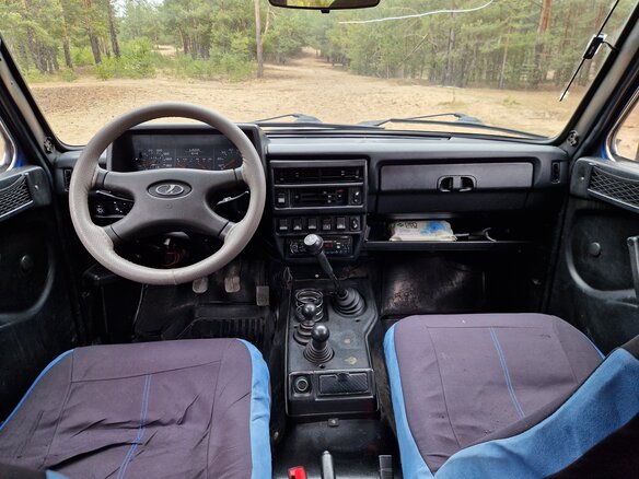 2006 Lada (ВАЗ) 2131 (4x4) I, синий, 330000 рублей - вид 15