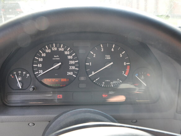 1992 BMW 5 серии 520i III (E34), синий - вид 4