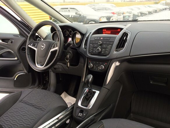 2013 Opel Zafira C, коричневый - вид 4