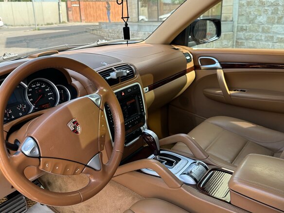 2007 Porsche Cayenne S I Рестайлинг (957), чёрный, 2000000 рублей - вид 9