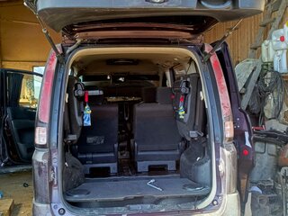 2008 Nissan Serena III (C25), пурпурный, 750000 рублей, вид 4