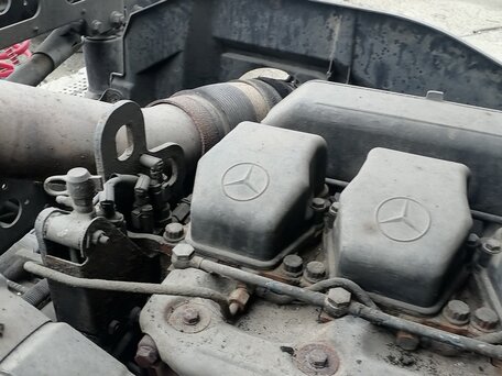 2012 Mercedes-Benz Axor, чёрный, 1350000 рублей, вид 5