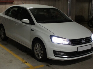 2017 Volkswagen Polo V Рестайлинг, белый, 1370000 рублей, вид 5