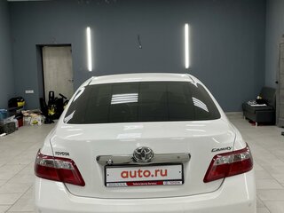 2011 Toyota Camry VI (XV40) Рестайлинг, белый, 1440000 рублей, вид 3