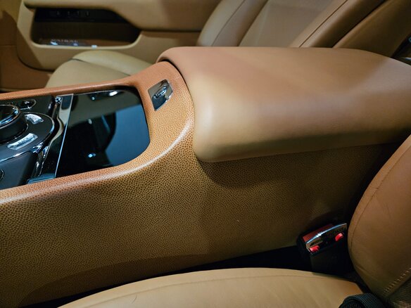 2014 Rolls-Royce Wraith, чёрный, 20000000 рублей - вид 12
