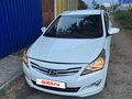 2014 Hyundai Solaris I Рестайлинг, белый, 635000 рублей - вид 2