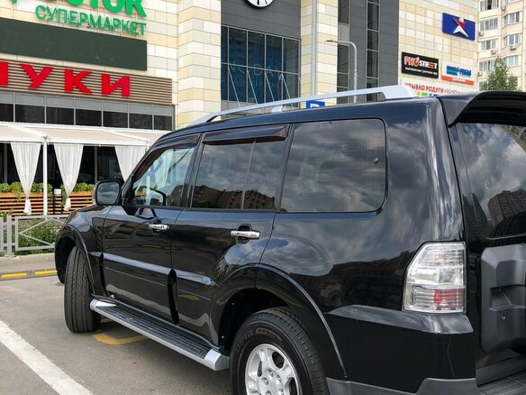 2007 Mitsubishi Pajero IV, чёрный, 2999999 рублей - вид 12