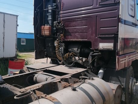 1995 Volvo FH, коричневый, 600000 рублей, вид 3